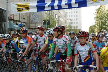 Peitzer Schülermannschaft am Start der 7. Ostthüringentour